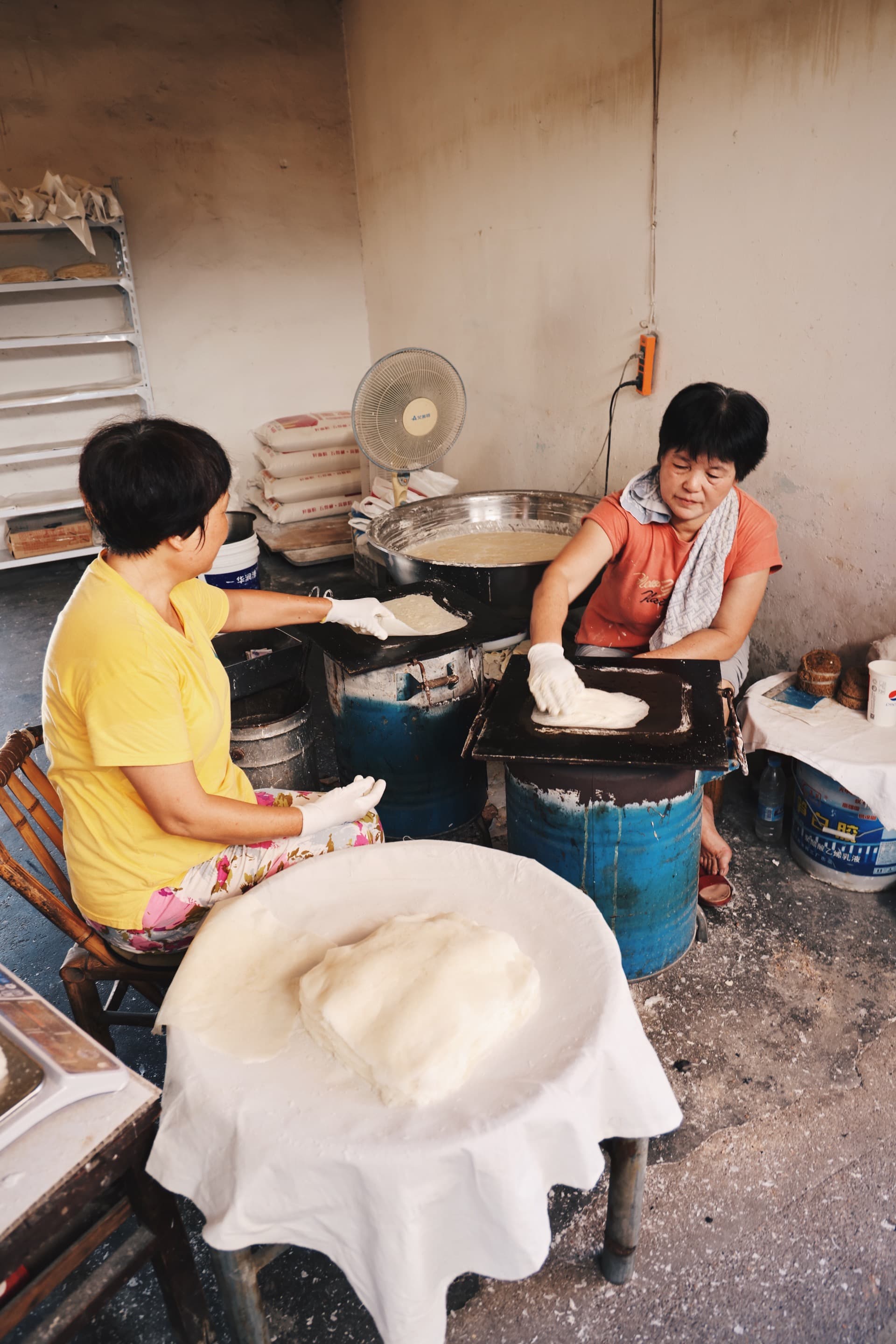 A handmade snack from Taizhou